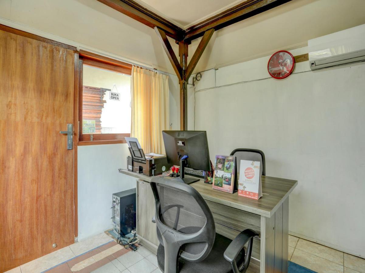 Oyo 90116 Carik Bali Guest House Canggu (Bali) Exterior photo